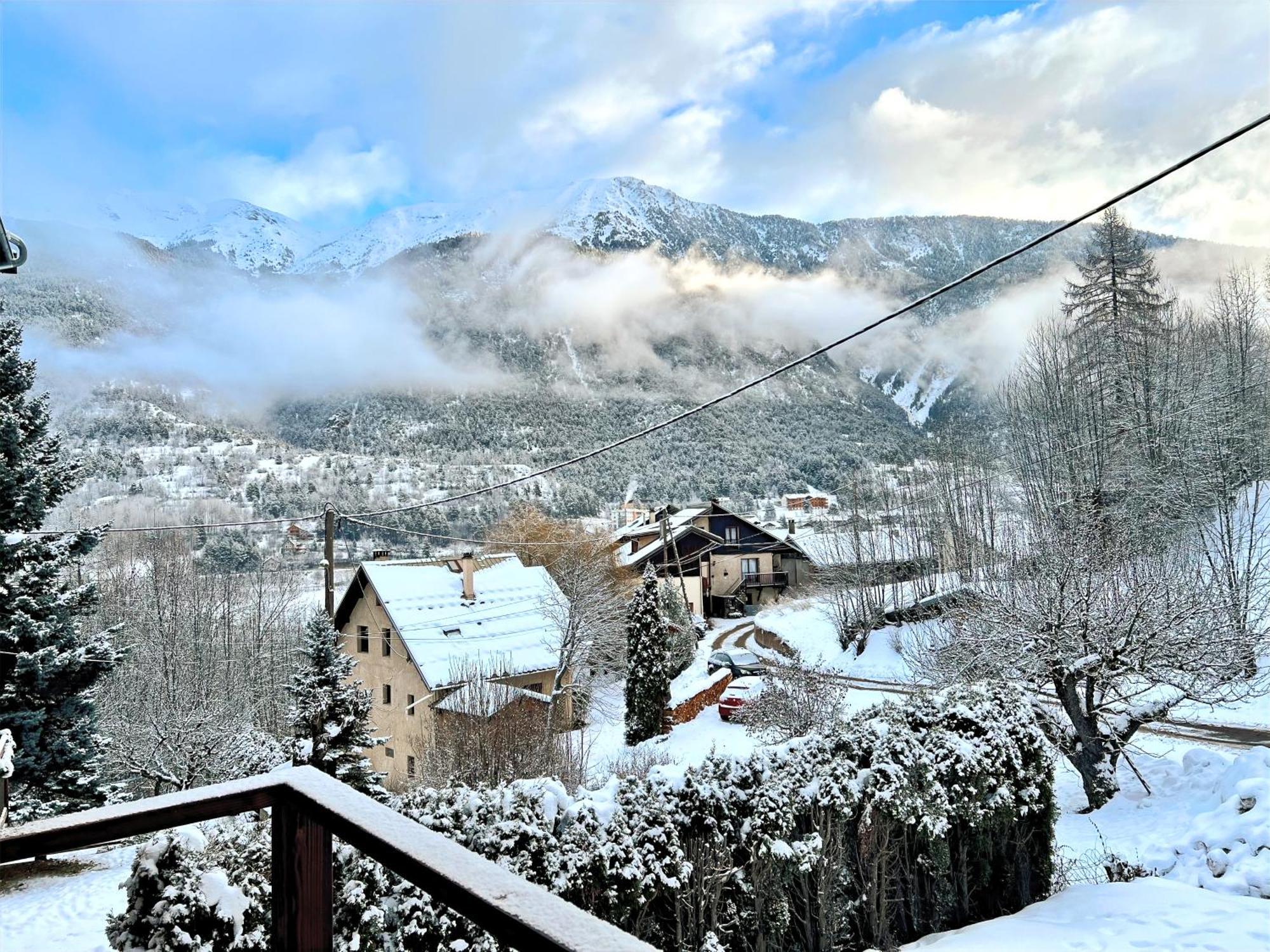Charmante Maison De Montagne Бриансон Экстерьер фото