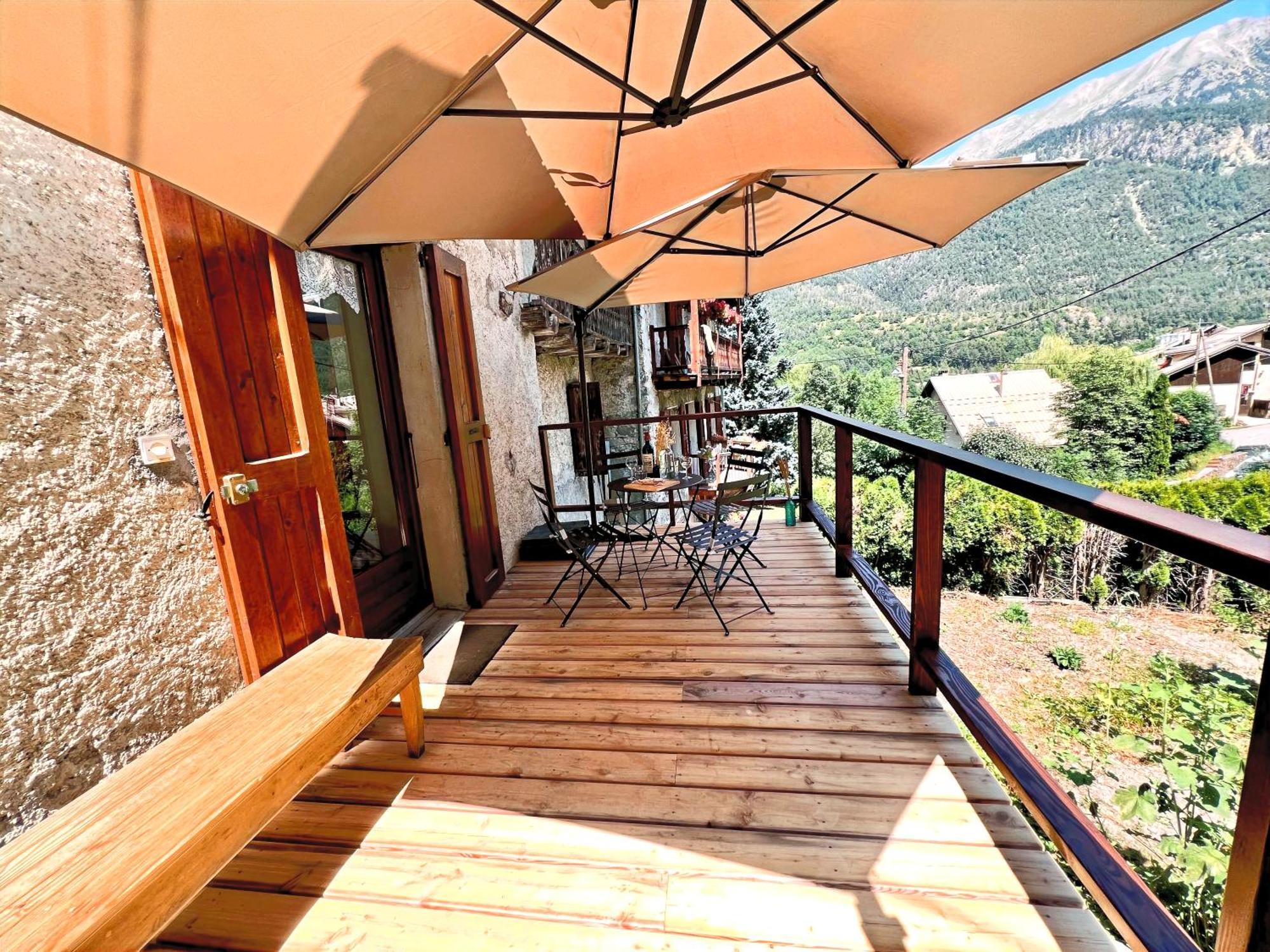 Charmante Maison De Montagne Бриансон Экстерьер фото